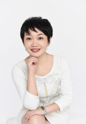 鄭士瓊老師 - 企業(yè)培訓師