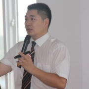 李堅(jiān)-企業(yè)培訓(xùn)師